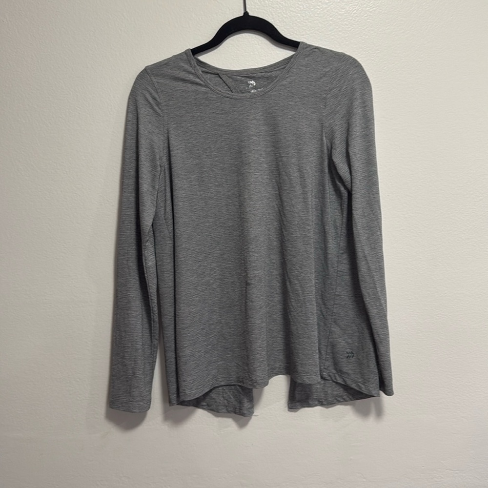 All in Motion Gray Long Sleeve open back workout top
